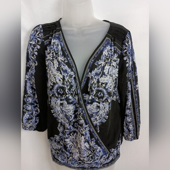 2/$40 WHITE HOUSE BLACK MARKET Whimsigoth Fairy Black & Blue Blouse(#1,447) - Picture 1 of 8